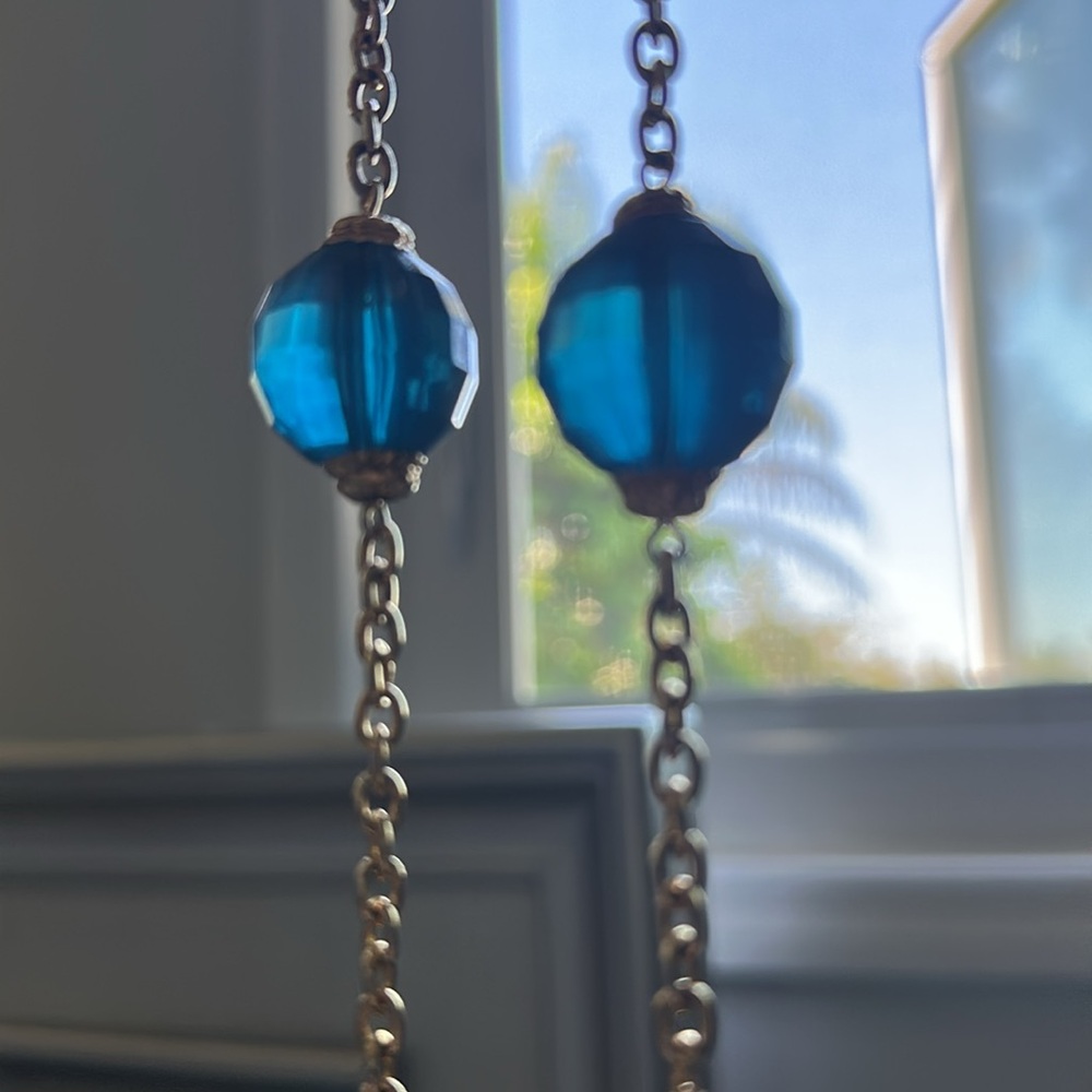 Elegant Gold and Blue Beaded Necklace